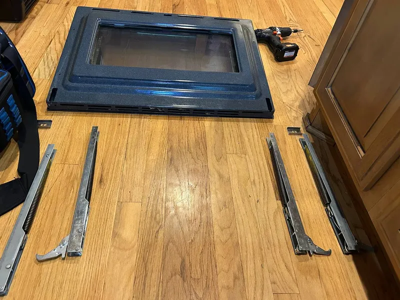 Oven repair job by Quick Repair Co