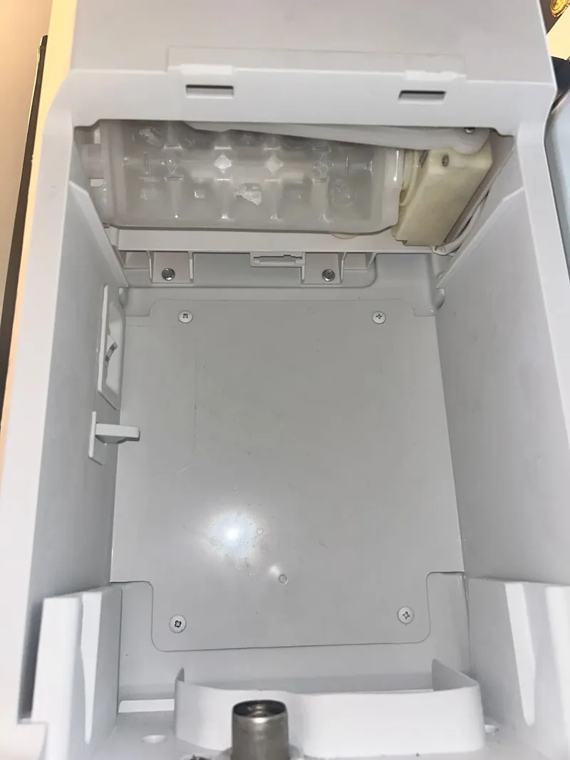 Refrigerator repair job by Quick Repair Co